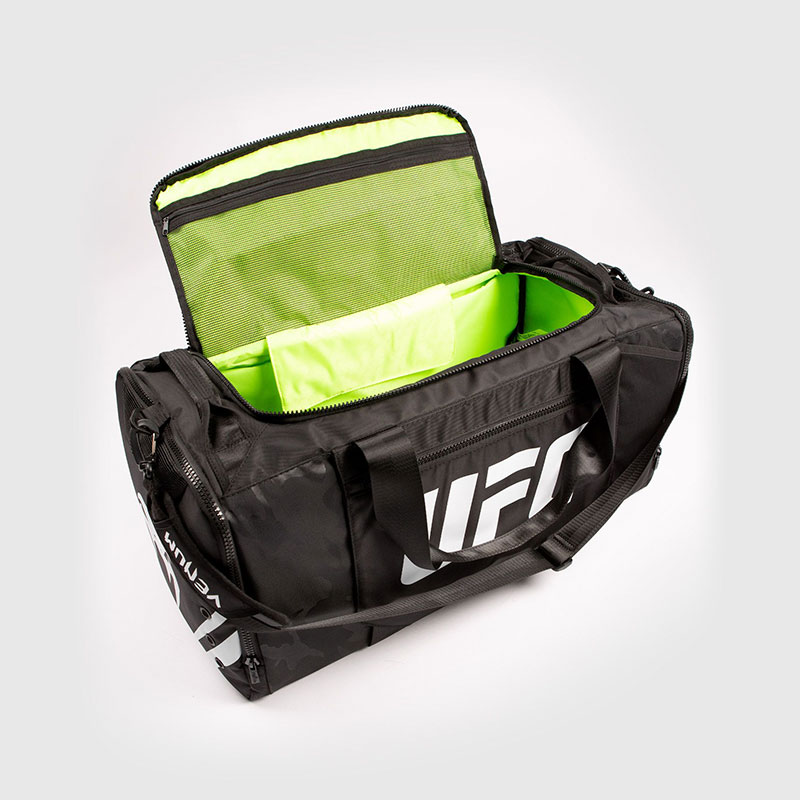 SAC DE SPORT UFC VENUM AUTHENTIC FIGHT WEEK