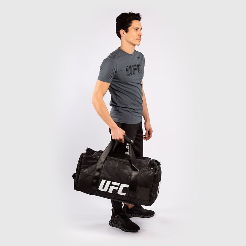 SAC DE SPORT UFC VENUM AUTHENTIC FIGHT WEEK