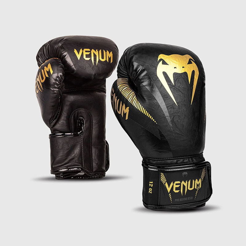 GANTS DE BOXE VENUM IMPACT - OR/NOIR